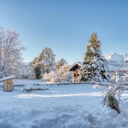 Sun * インスブルック